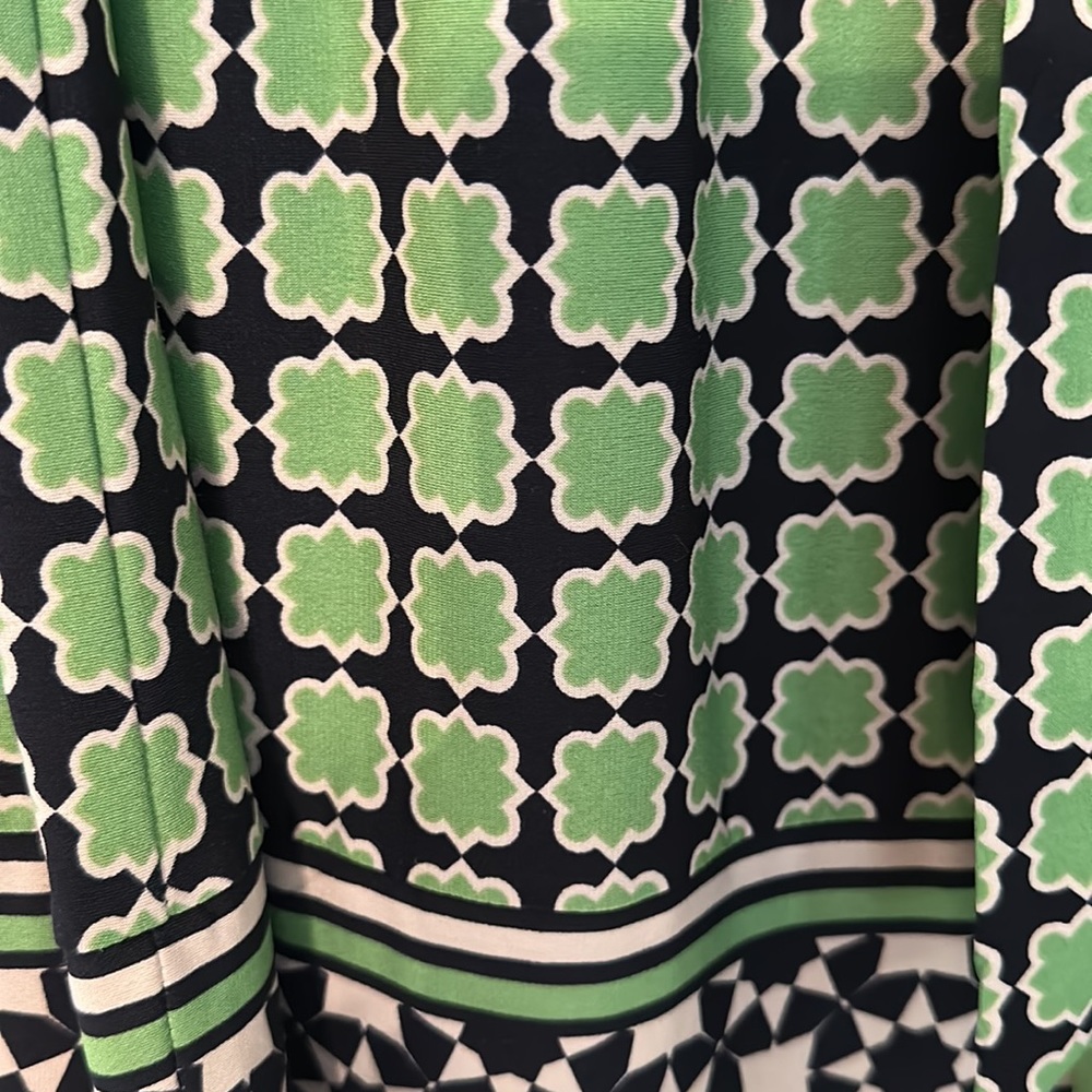 Women’s dress - Picture 5 of 6